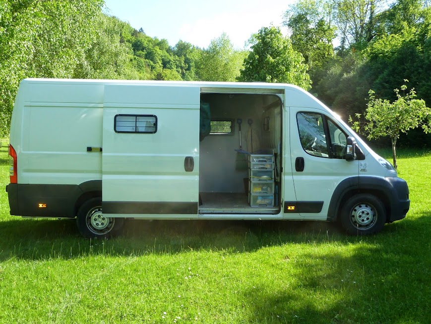 A vendre camion + selle western Pool's + divers matèriel + levure de Bière 9_ZxScmzQJzKp79Uh68loGXLoEky7nwkm0hofenmiQ0=w869-h652-no