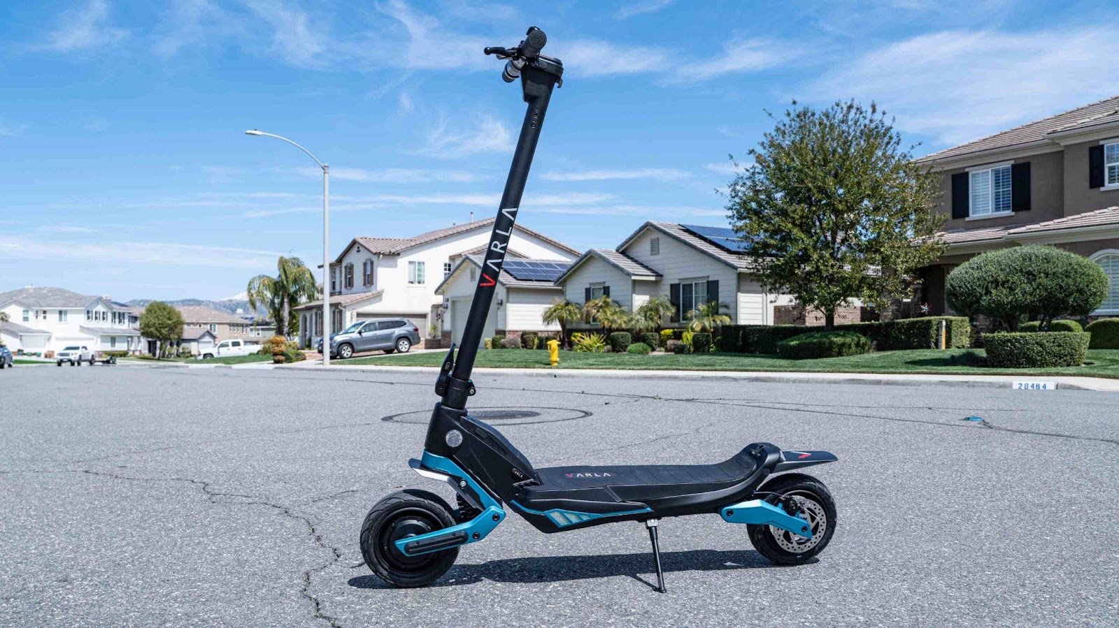 Varla long range electric scooter