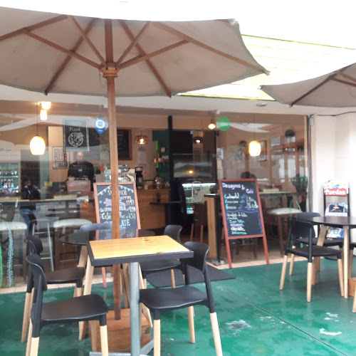 Comentarios y opiniones de Berlín Cafe