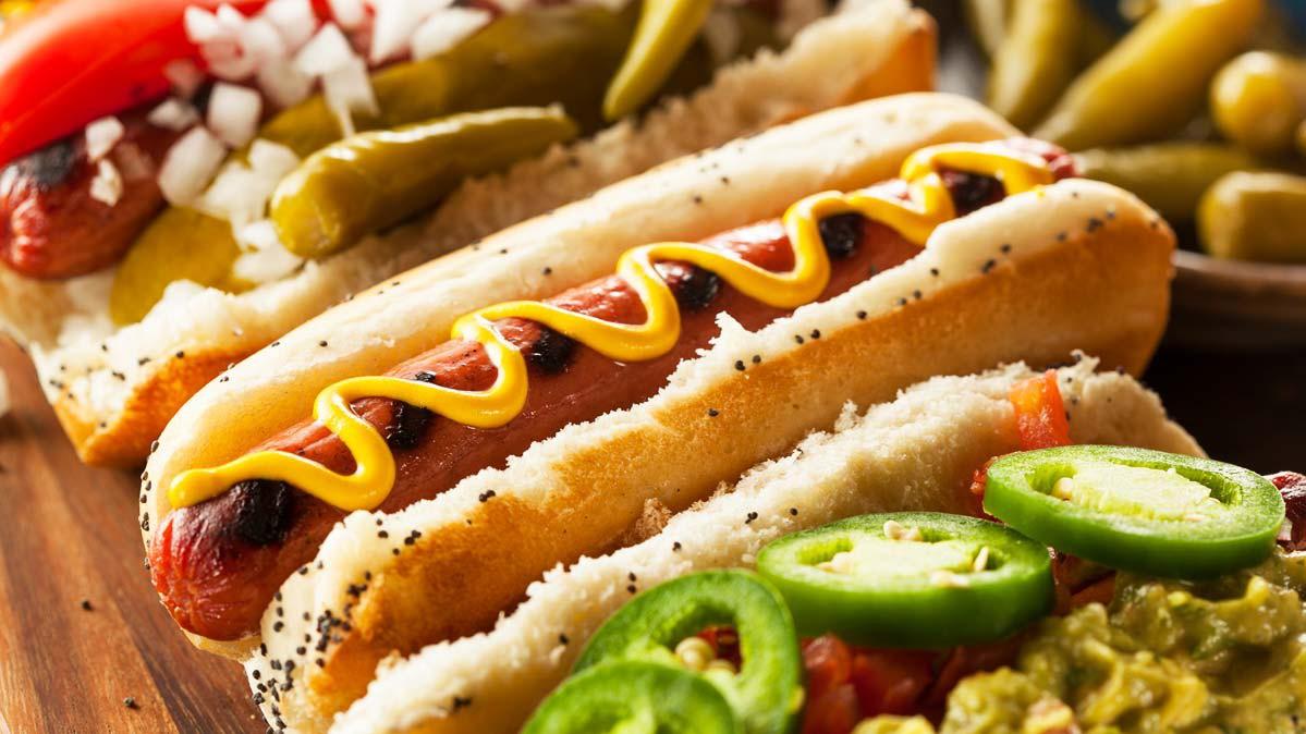 Hot dog phổ biến tại Mỹ và các nước phương Tây