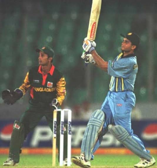Saurav Ganguly playing a lofted shot in the 2004 Asia Cup