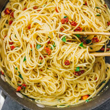 Image result for Spaghetti aglio e olio