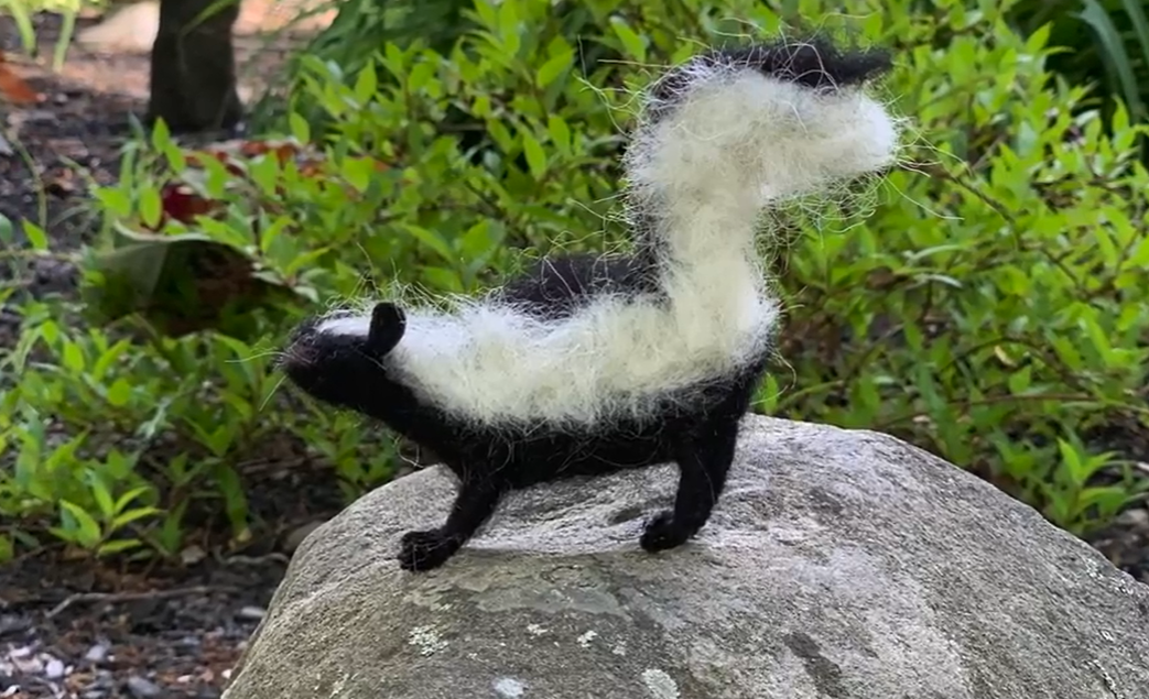 felted skunk