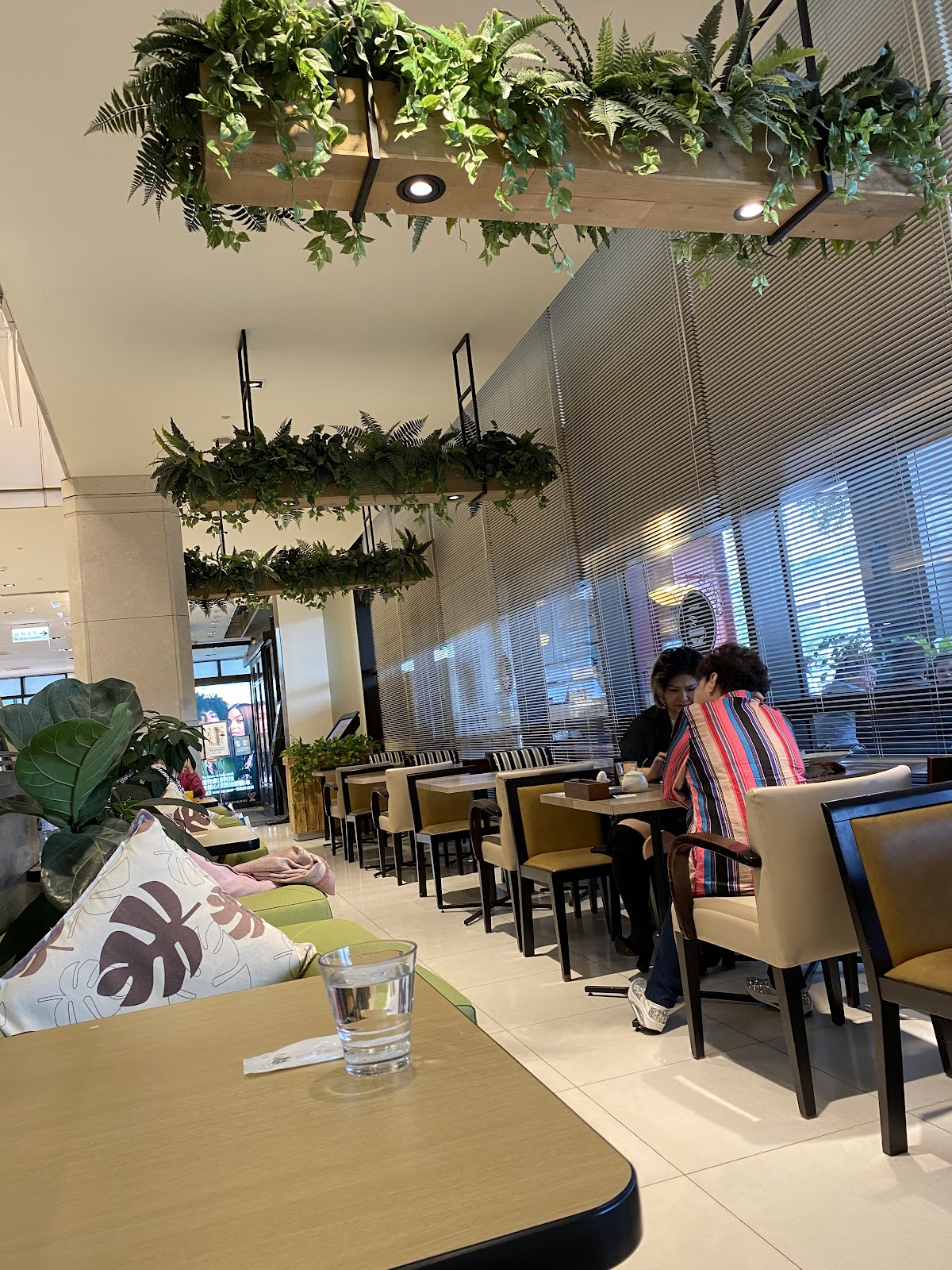 新光三越 cafe trico三色旗餐廳2023年，cp值商