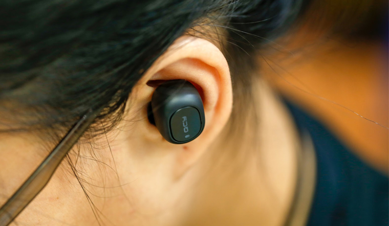 Những tác hại khôn lường khi bạn đeo tai nghe quá nhiều 
