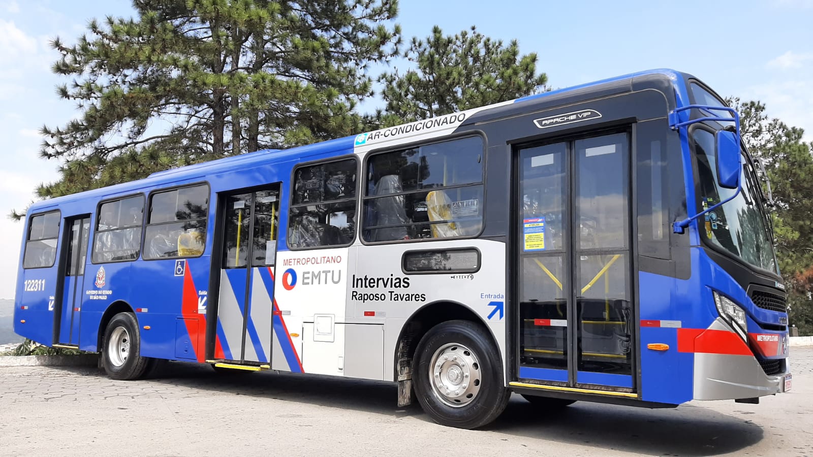 Linhas de ônibus terão reforço com o jogo do Brasil na Copa nesta