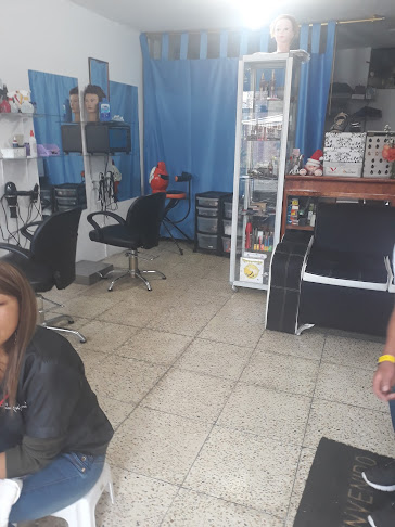 Cecyta Peluquería