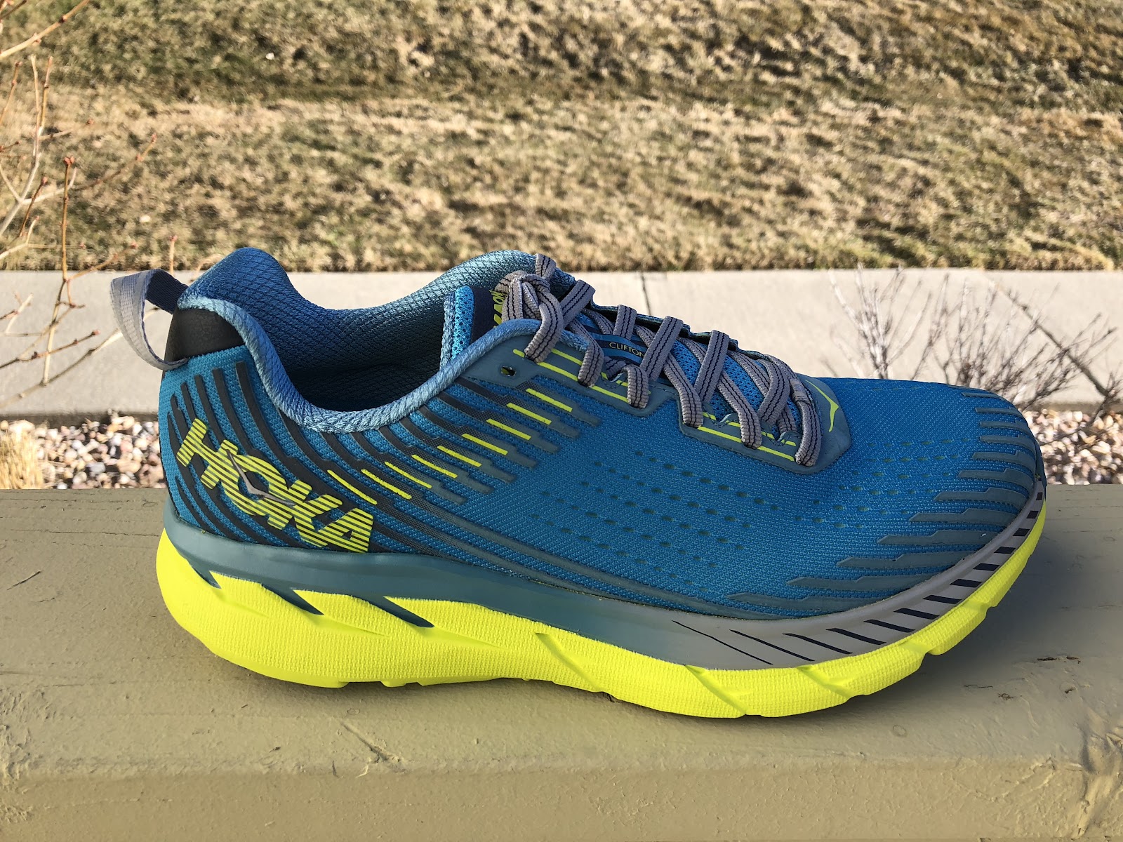 Road Trail Run: Hoka One One Clifton 5 Review: A new upper the big update