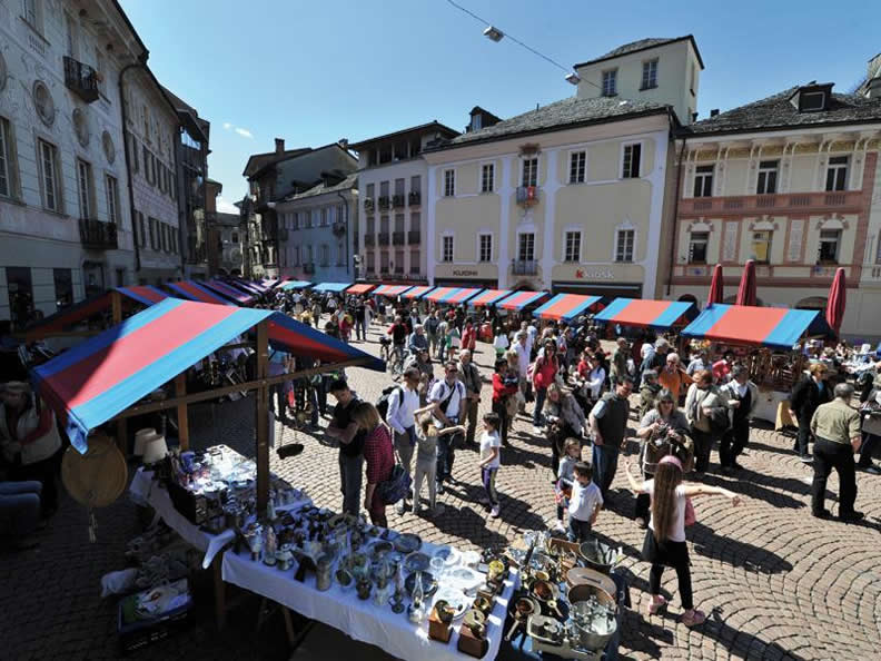 Image result for saturday market place bellinzona