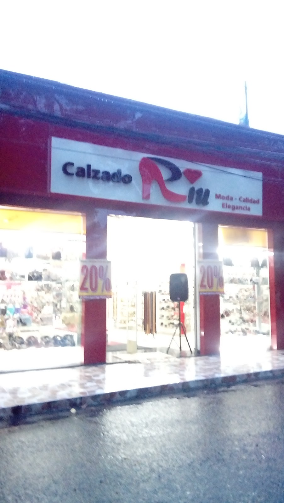 Calzado Riu