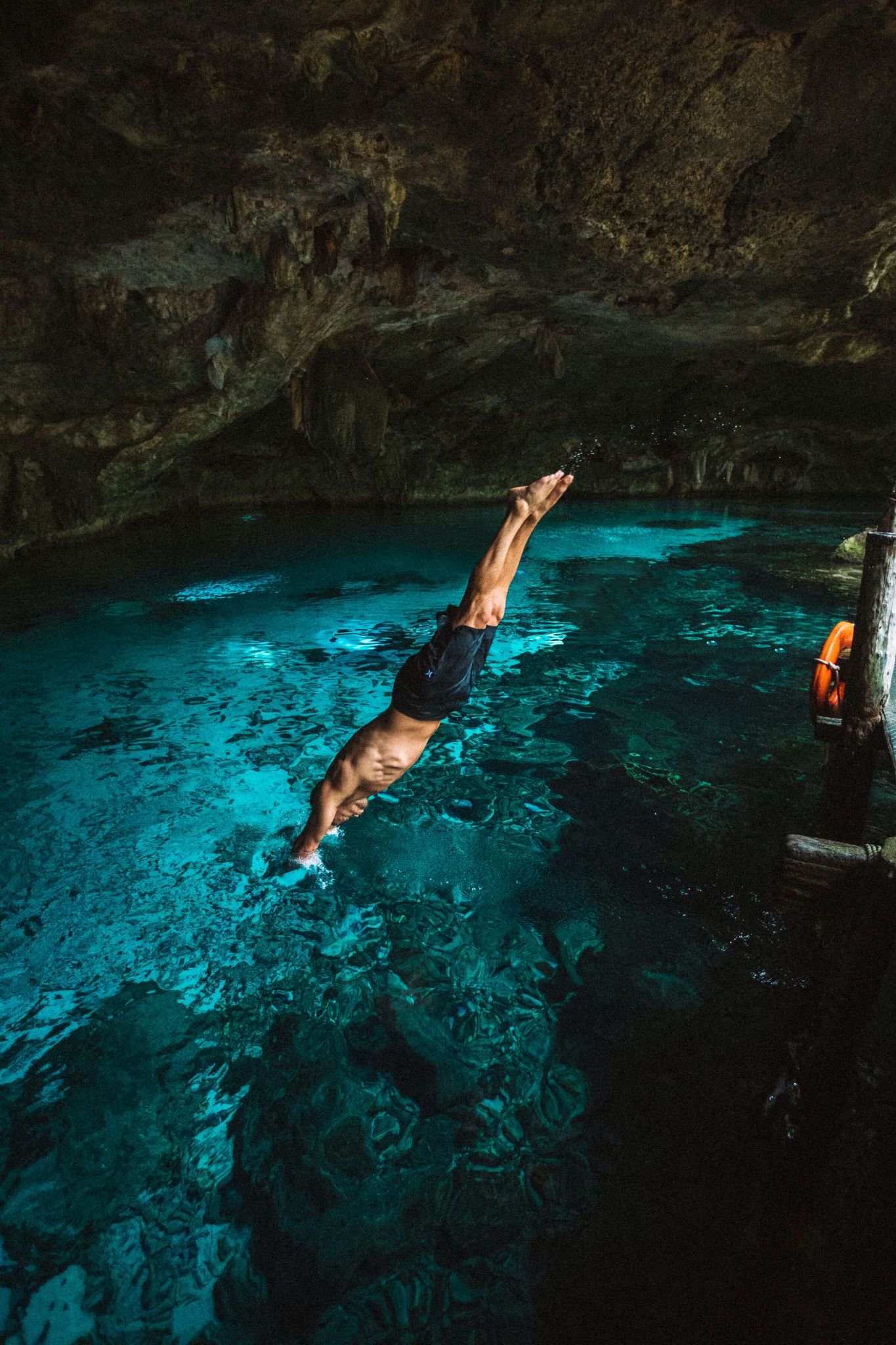 itinerary for cancun, dos ojos cenote
