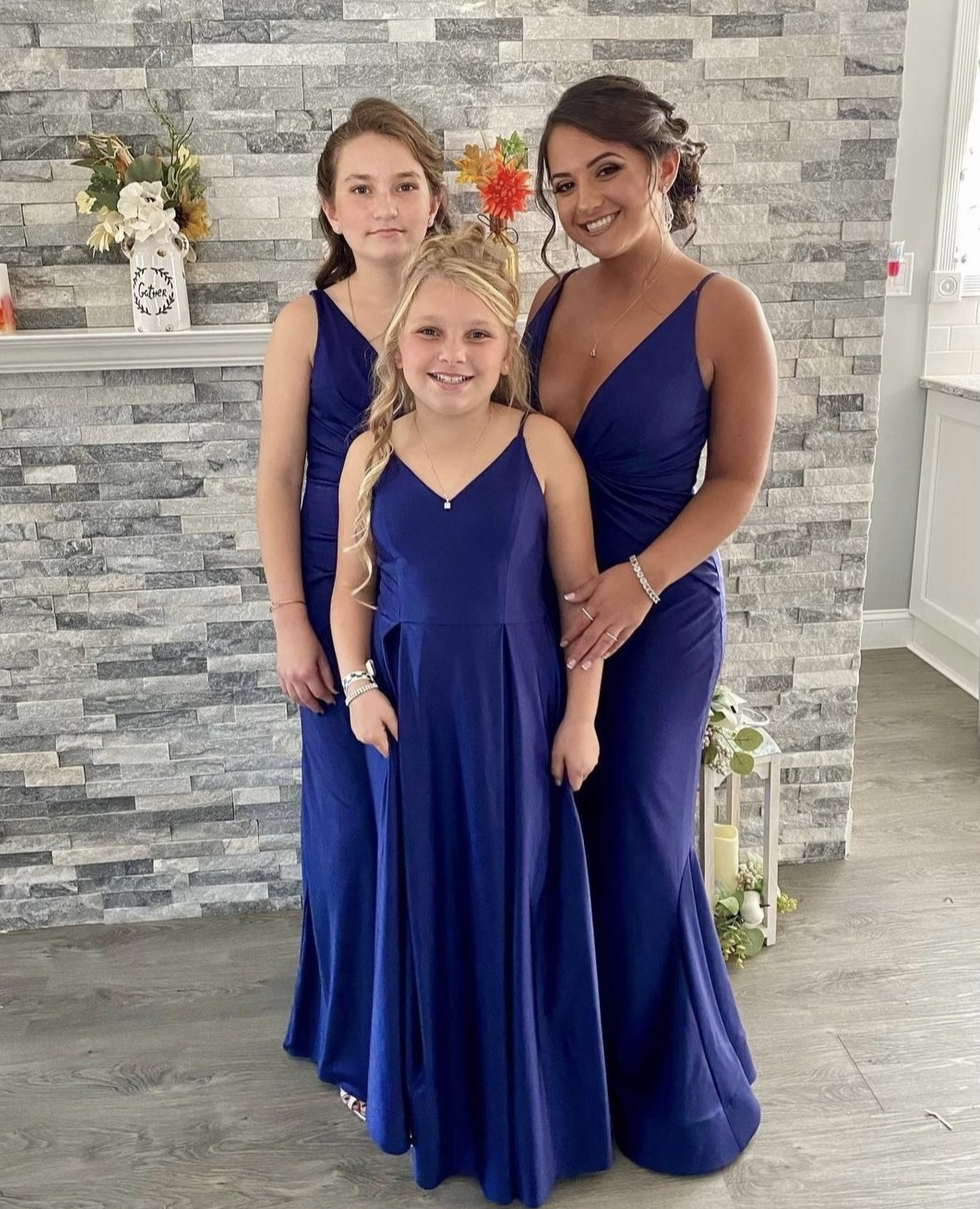 what is a junior bridesmaid? everything you need to know