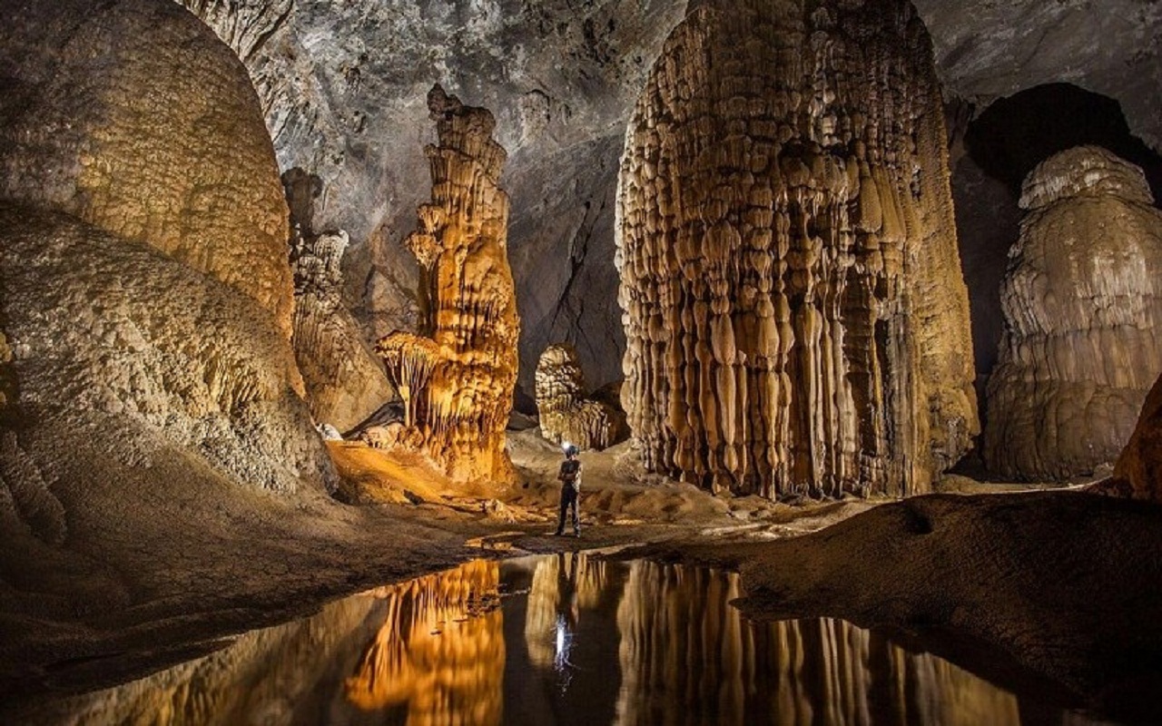 Son Doong cave- the most majestic and largest in Vietnam