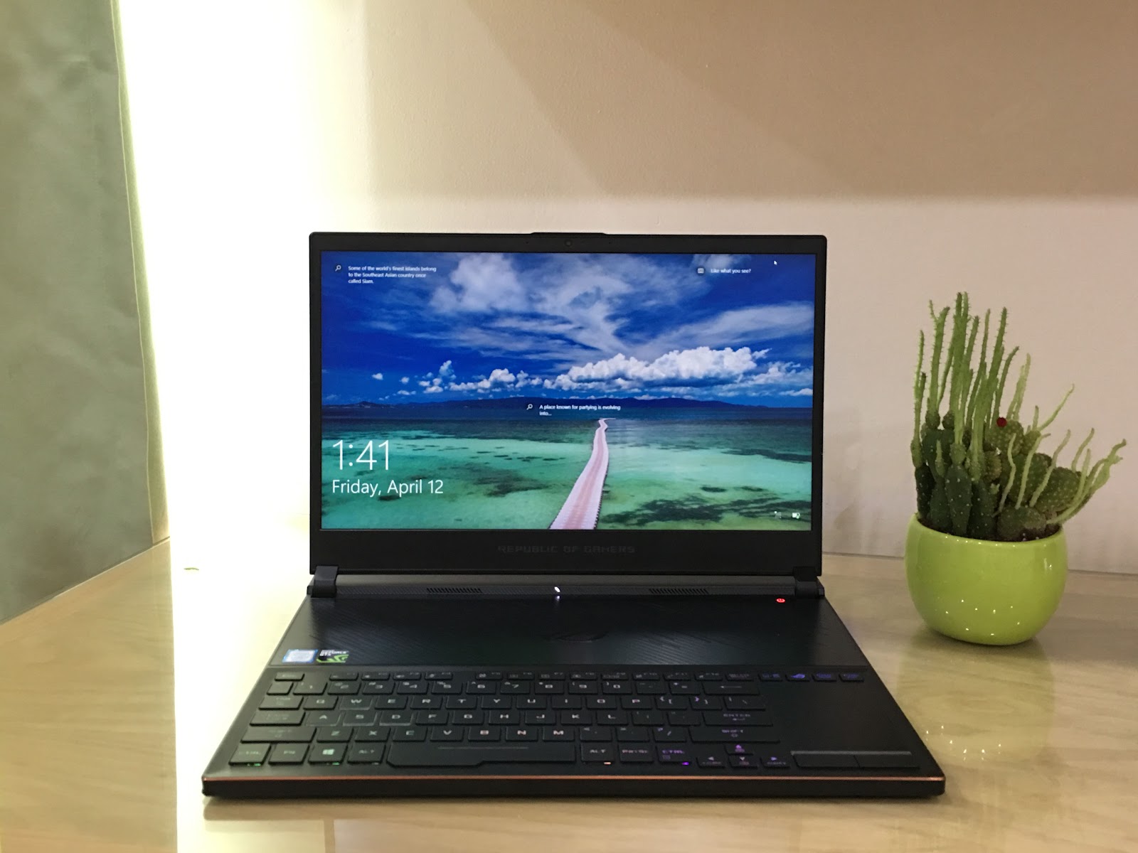 Laptop Asus ROG zephyrus s I7 8750H 16gb DDR4 ram GTX 1070  MAX Q MỚI - 2