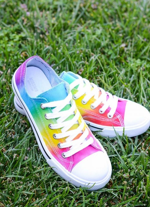 tie dye shoes.jpg