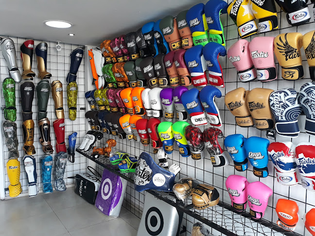 Opiniones de MMA KINGDOM en Quito - Tienda de deporte