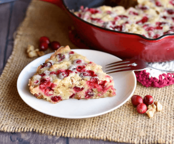 almond cranberry cake christmas desserts