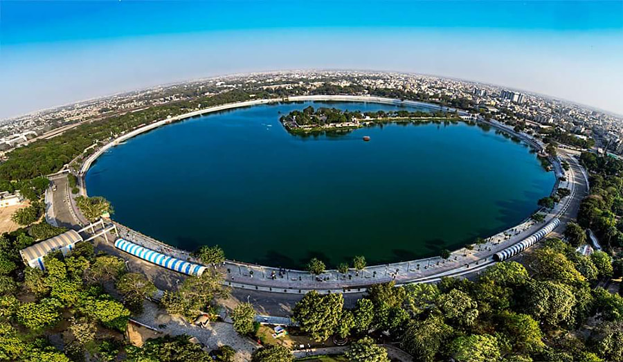 Ahmedabad Kankaria Lake and Amusement Park