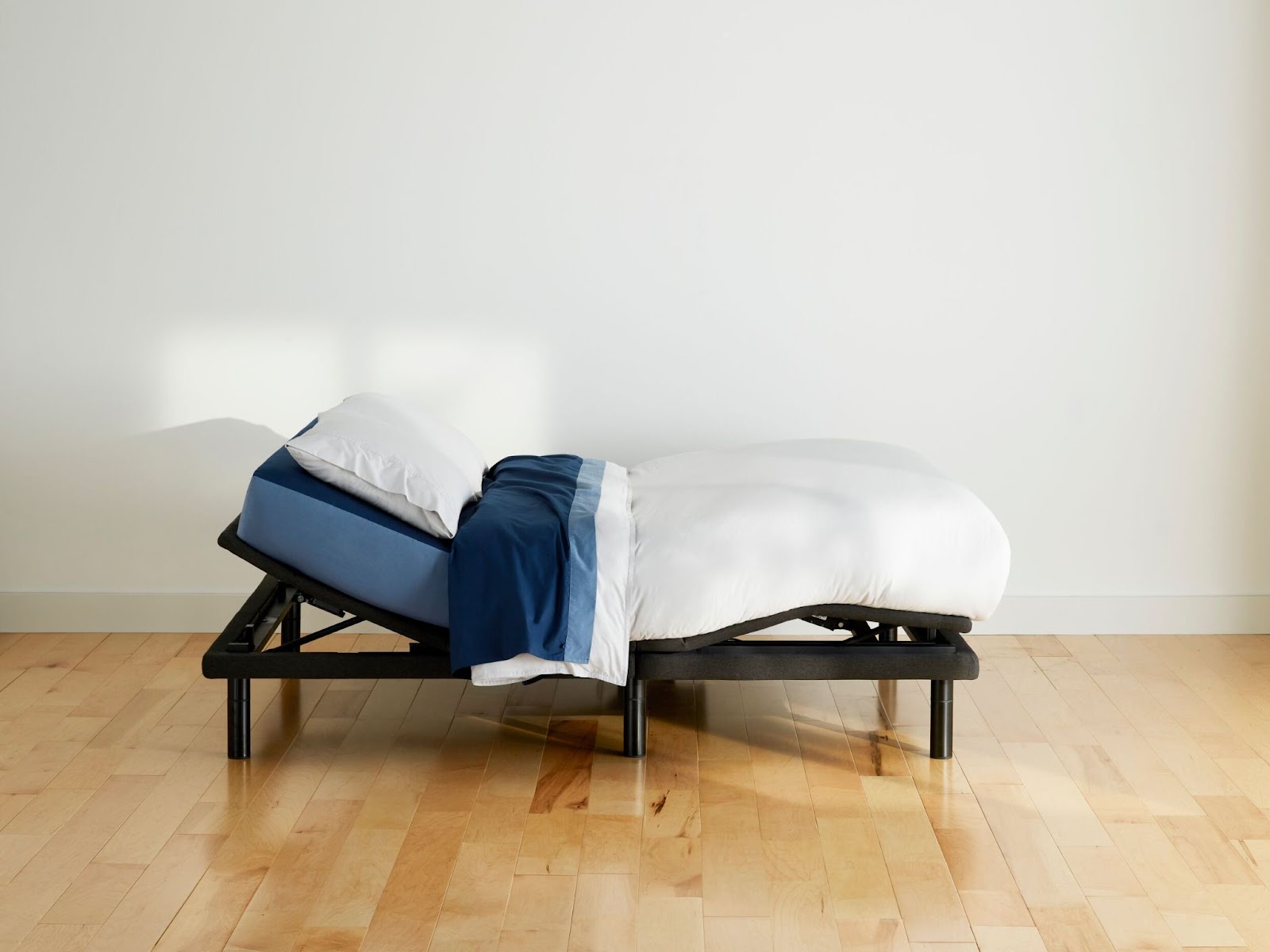 What Is Zero Gravity Bed Explanation, Zero G Bed Frame