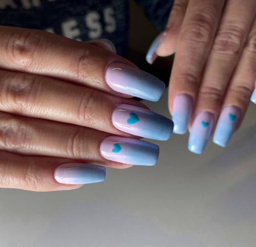 Fine Winter Ombre Nail Designs