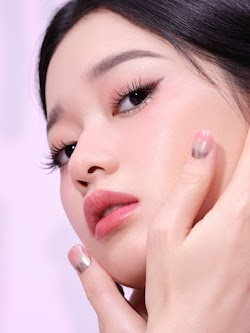 7 Tips & Trik Make Up yang Mudah untuk Pemula ala barenbliss