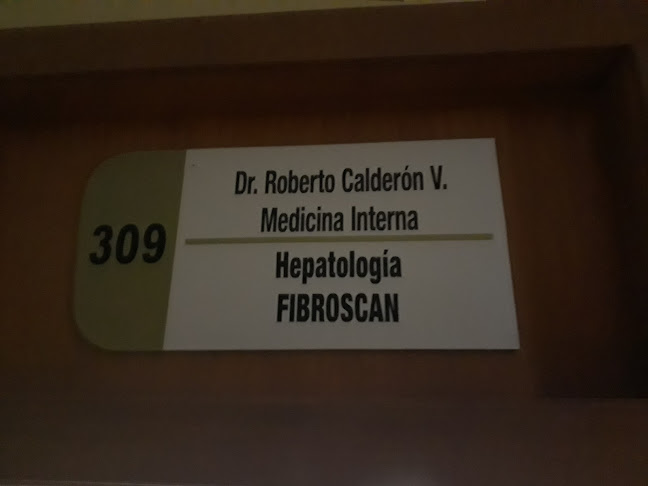 Dr. Roberto Calderon V. - Médico