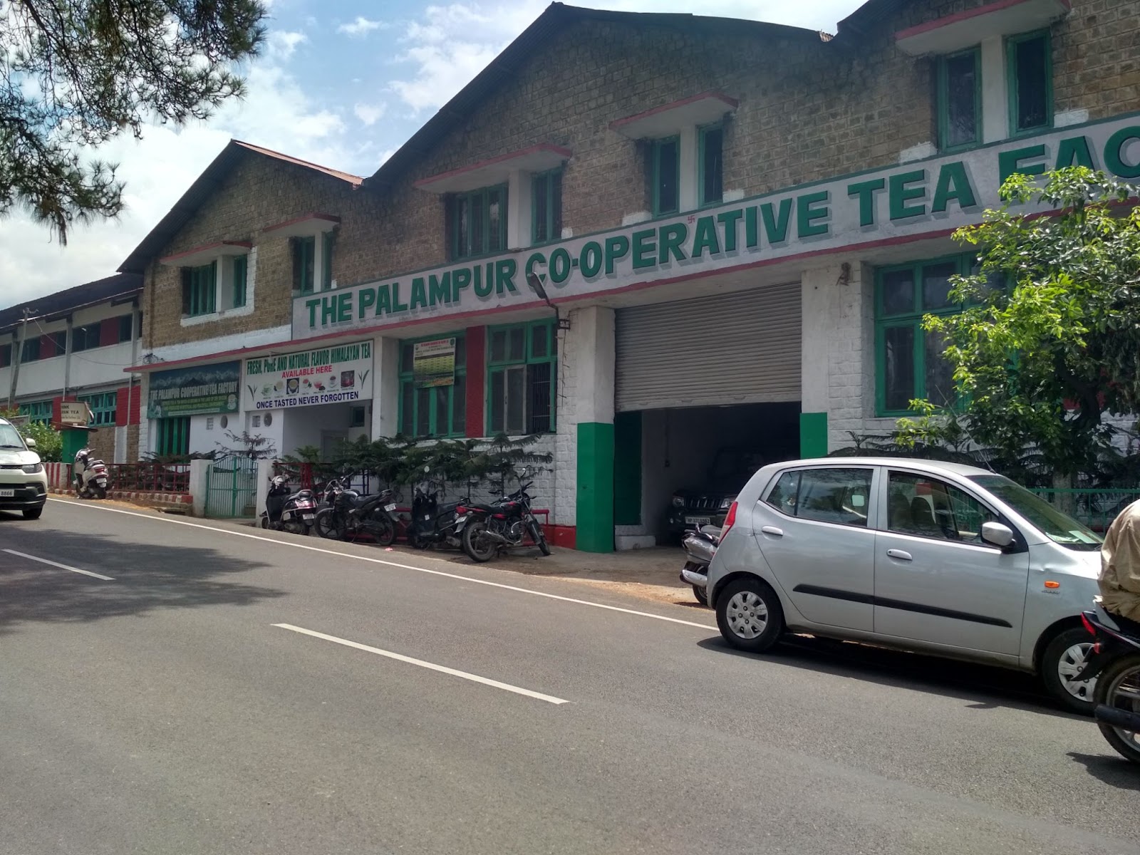 Palampur coperative tea factory