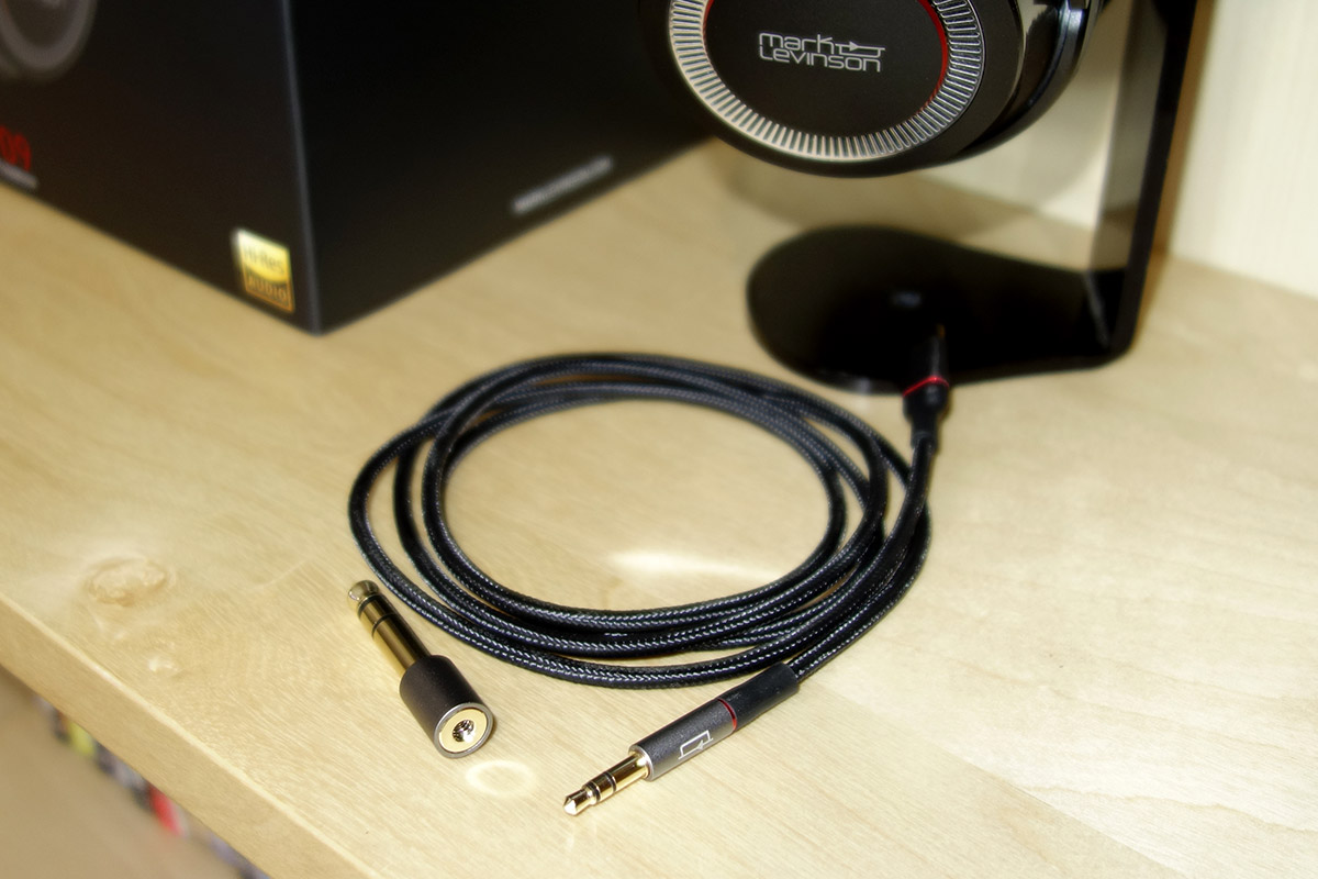 Audio cable and adapter