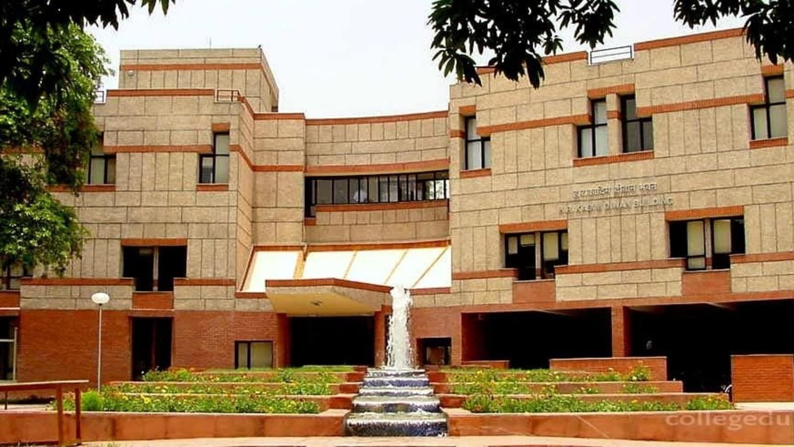 IIT Kanpur is best iit in the list of top IITs in India