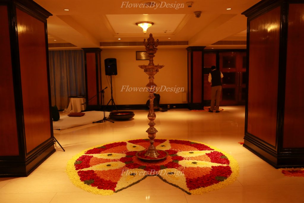 Kuthu Vilakku - Wedding Flower Decoration