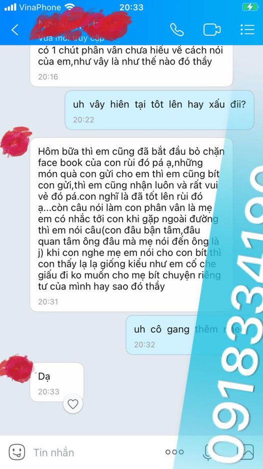 Do đó, chị em cần phải bình tĩnh, cứng rắn phân tích cho chàng thấy họ đã sai như thế nào? Theo chuyên gia tâm lý, thực tế đàn ông khi bị vợ phát hiện ngoại tình đều nhanh chóng nhận lỗi và mong muốn được vợ tha thứ. Thế nhưng, vấn đề của đàn ông là họ không biết việc làm của mình gây ảnh hưởng đến tình cảm của bạn và hạnh phúc gia đình ra sao.