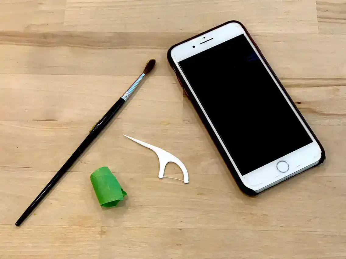 Wipe Out Dust from iphone speaker