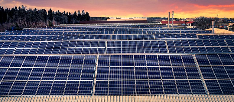Harga Solar Panel 300 watt Terbaru 2023 