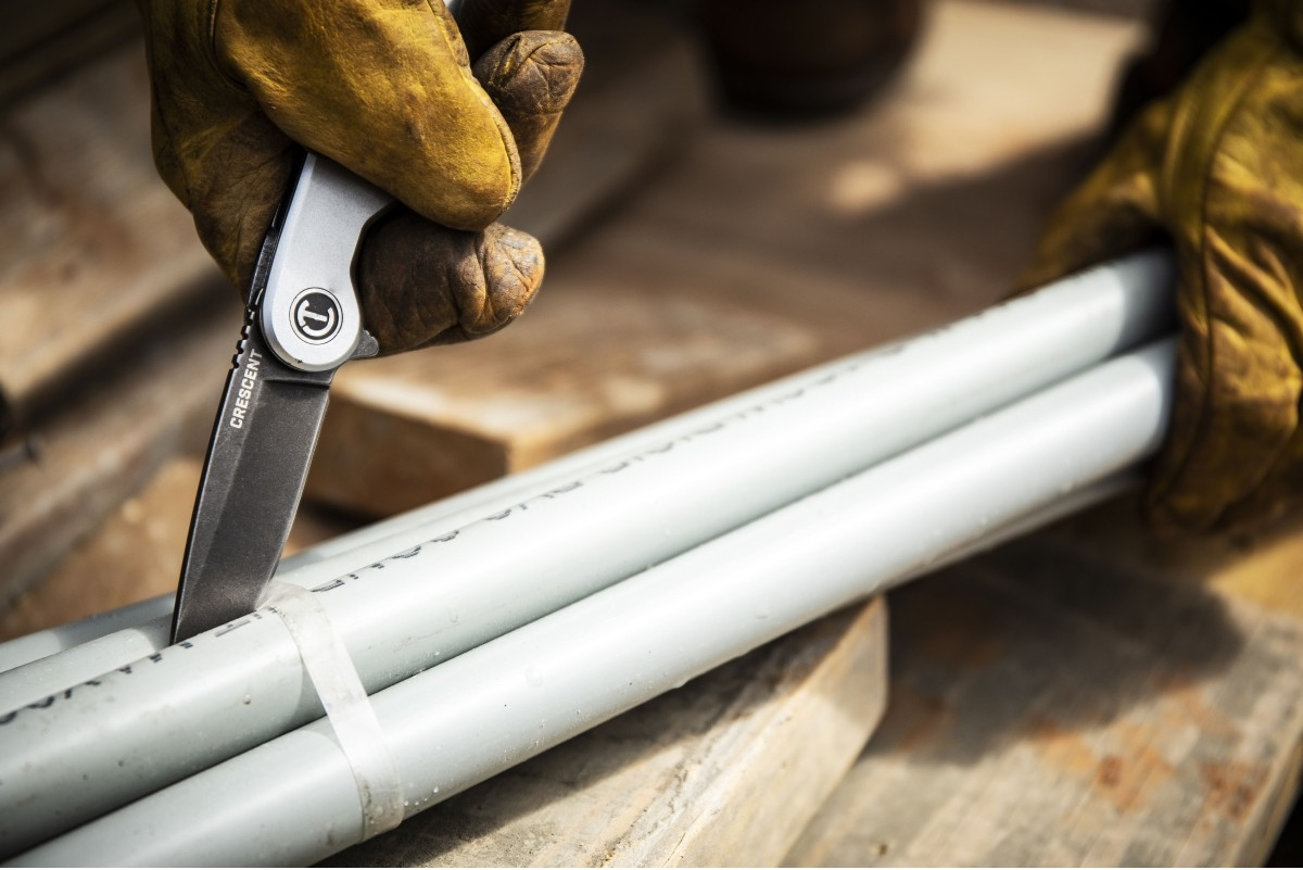 Фото Победитель - Карманный нож Crescent Tools Tradesman 3,25 дюйма с алюминиевой ручкой CPK325A