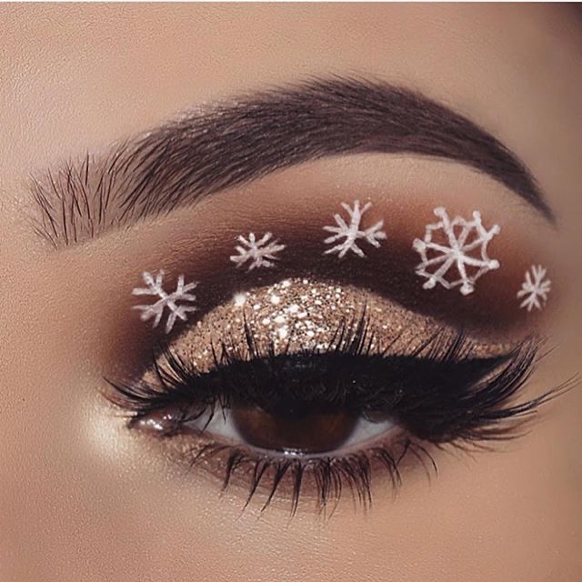 5 Christmas Eye Look