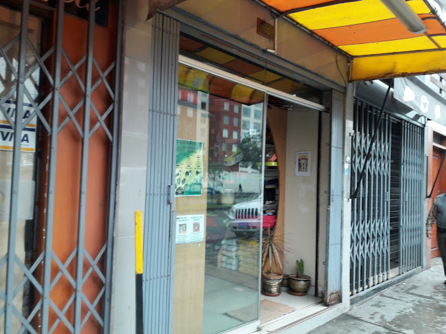 Veterinaria Royal Canin - Lima
