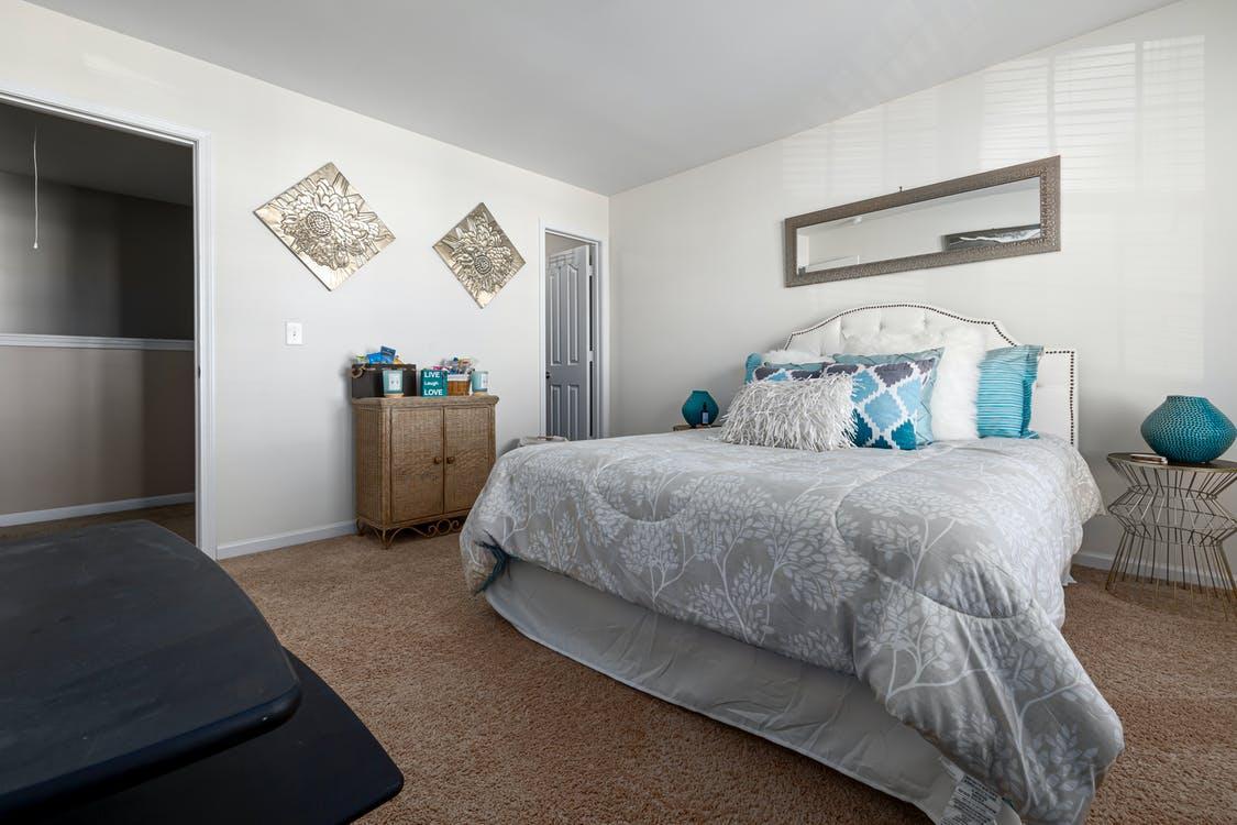 Free Бесплатное стоковое фото с интерьер дома, обои для спальни, отдых Stock Photo