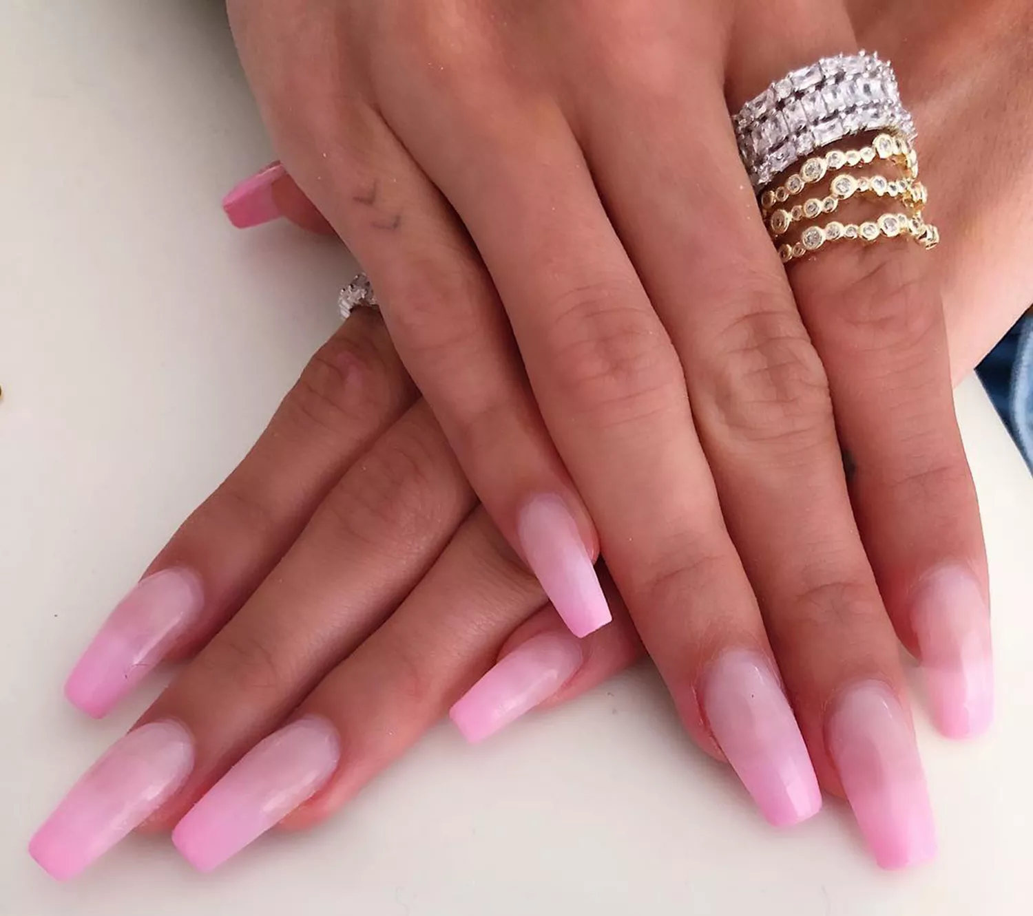 Picture of dark and light pink hues for ombre nails