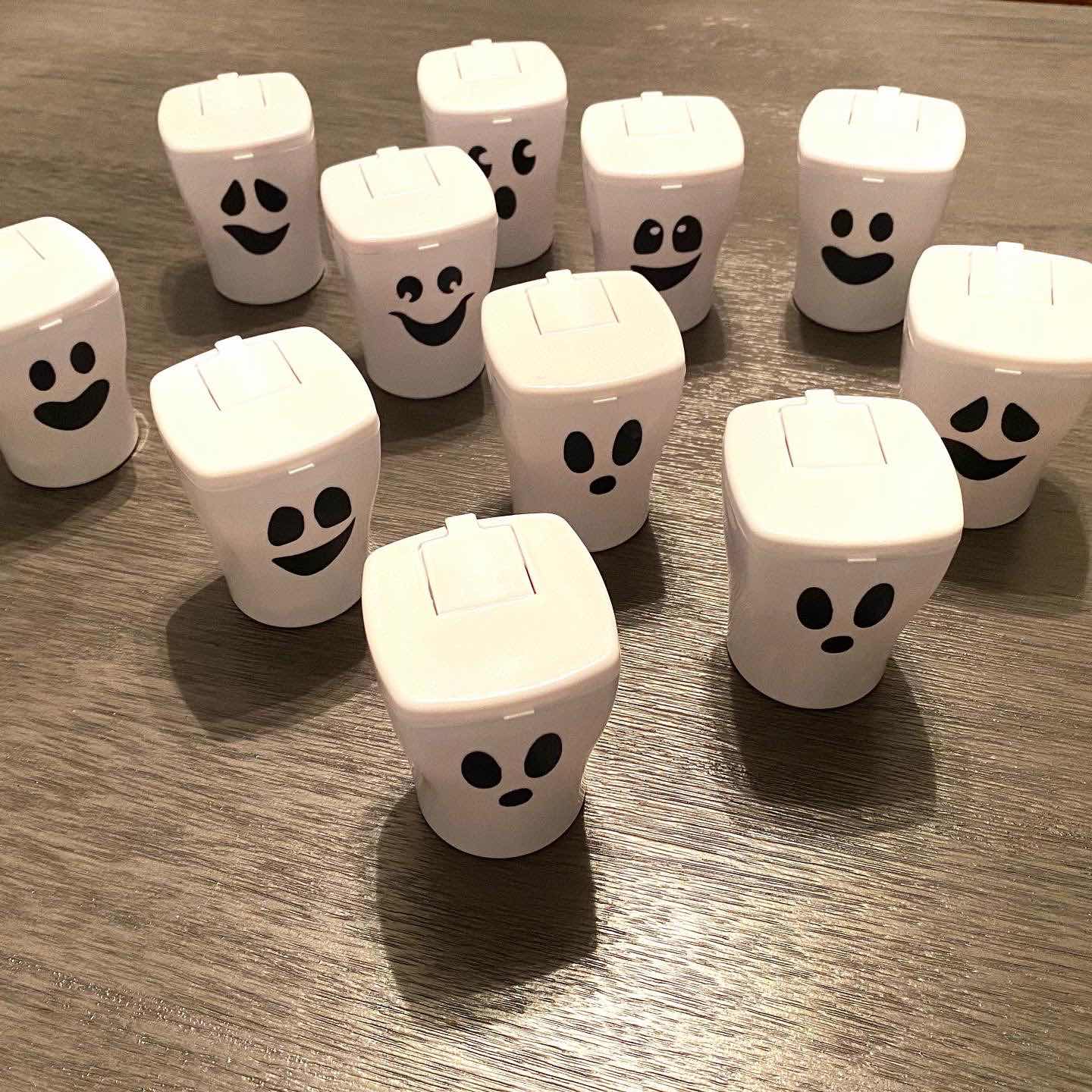 gum container ghosts