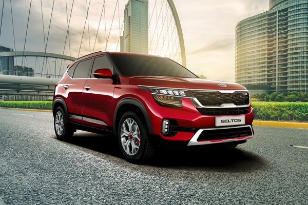 The Kia Seltos offers a much more edgier design