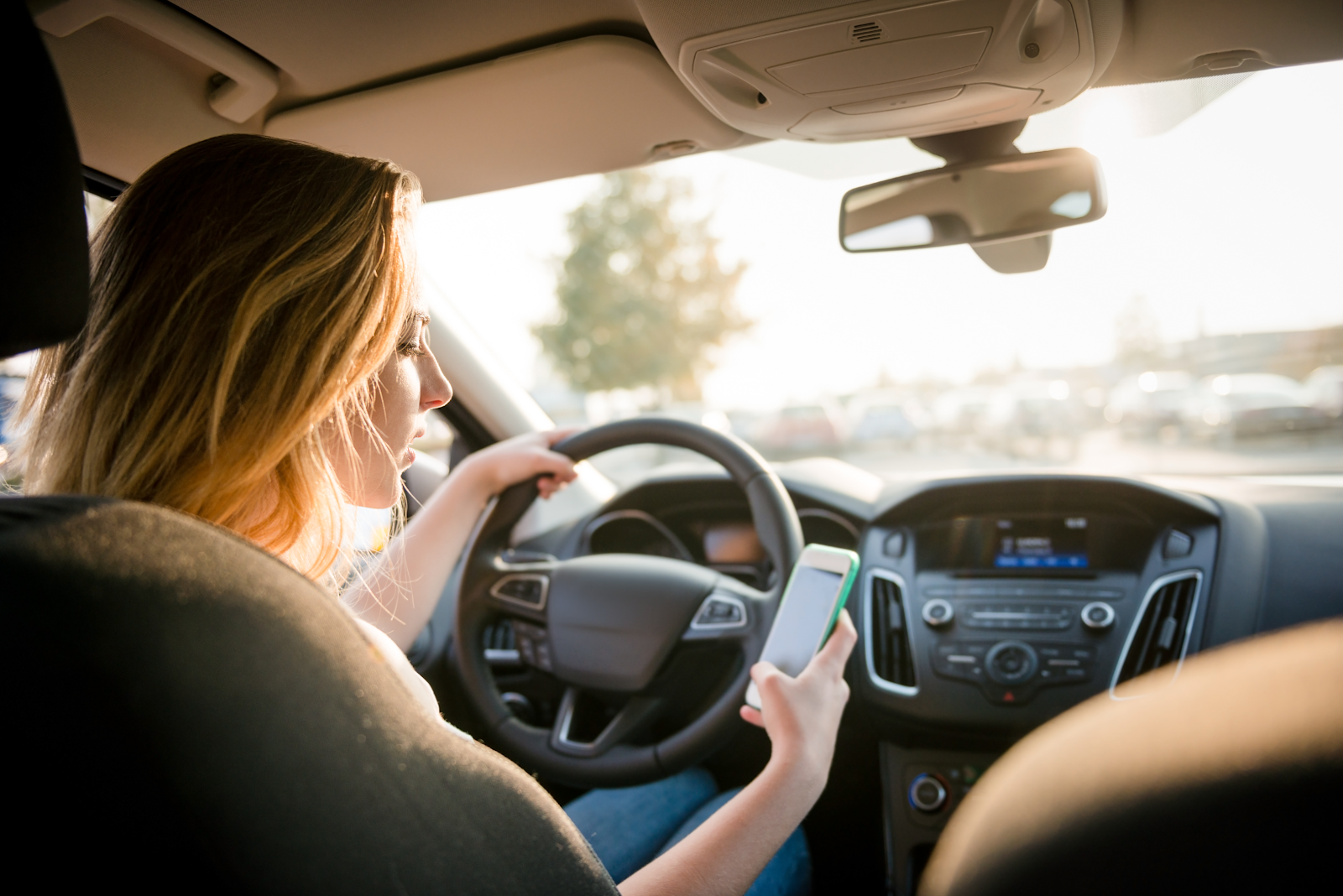 texting and driving, cause of car accident injuries
