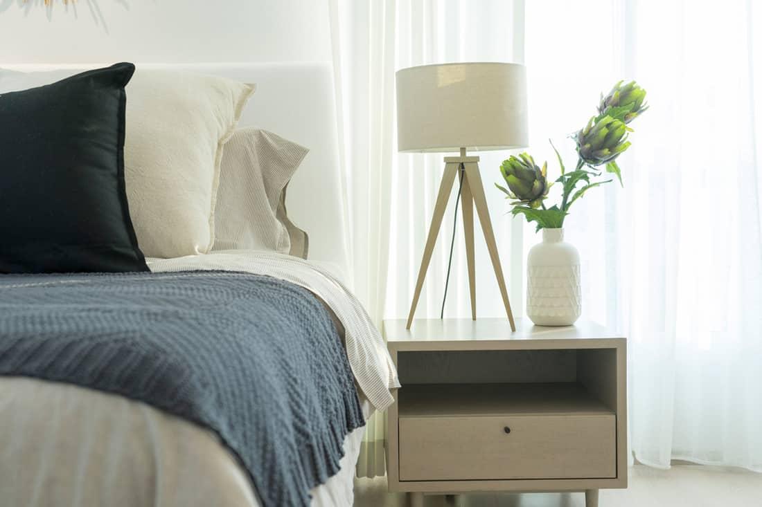 Should Nightstands Be Taller Than the Bed? - Home Decor Bliss
