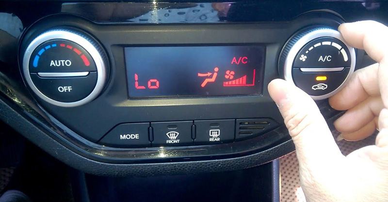  Mở máy sưởi trong khi dọn dẹp ô tô để khử mùi hiệu quả và nhanh chóng