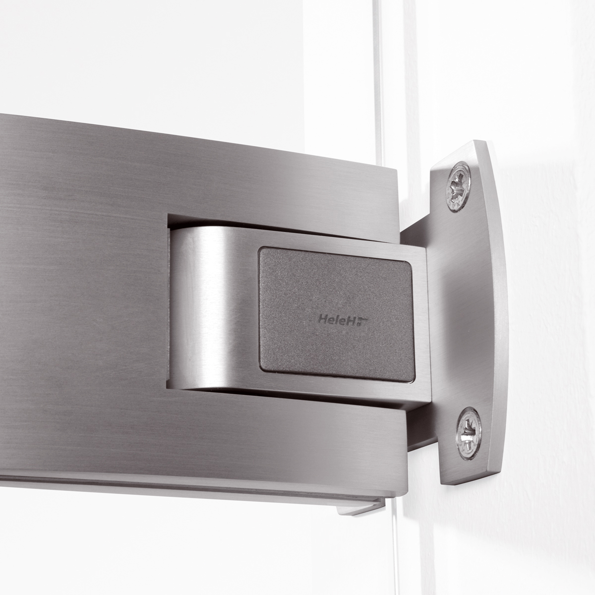 Top 4 Heleh Lock Furniture To Keep Your Garage Secure
