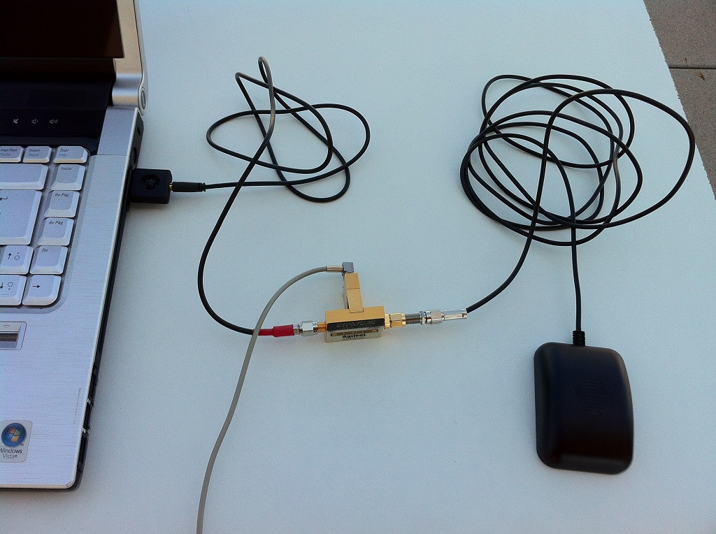 GNSS-SDR operation with a Realtek RTL2832U USB dongle DVB 