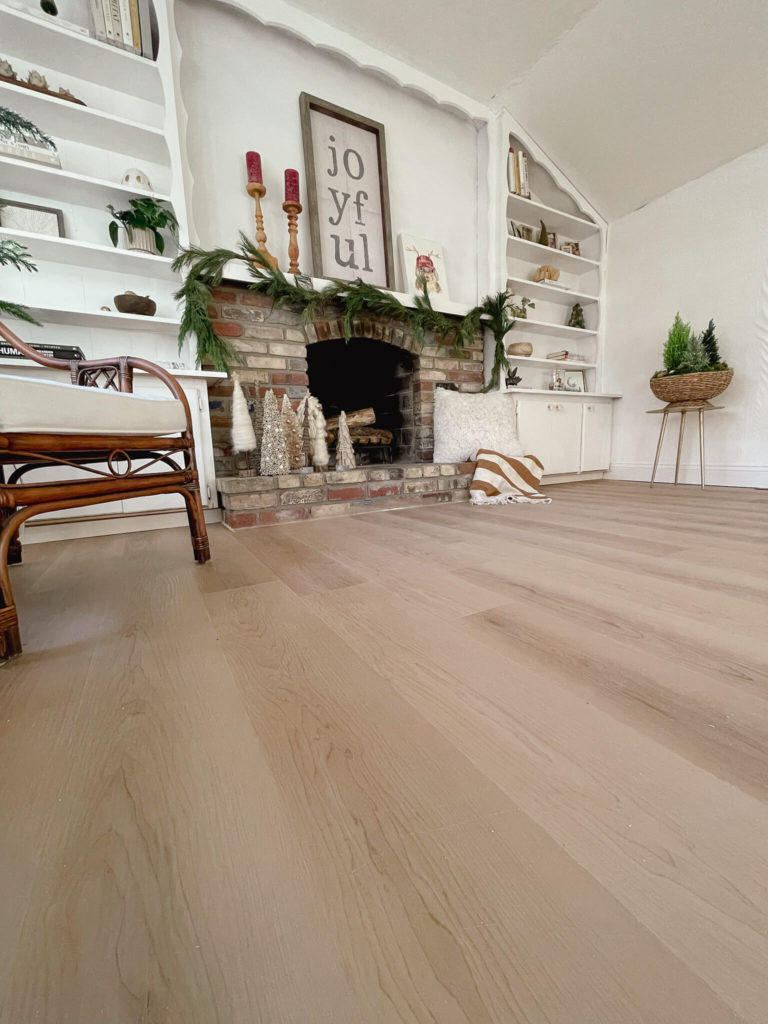 DuraDecor Modern Maven LVP Flooring