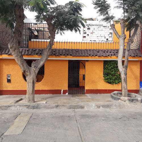 Peru Cine Rental - Cine