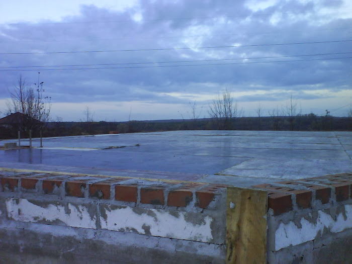 Dcv7nNdEhMX0bTM_aq_FCng5HD5HwtDdUtEYzbMbM4Q=s700