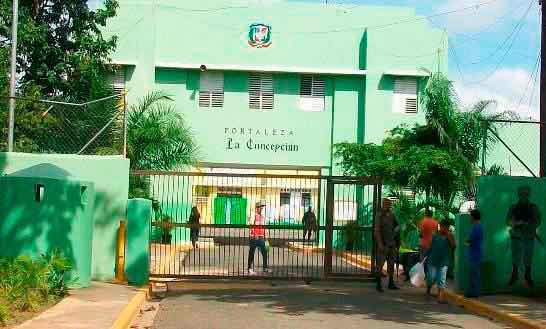 Denuncian autoridades de cárcel La Concepción de La Vega se niegan a trasladar reclusos enfermos a hospital