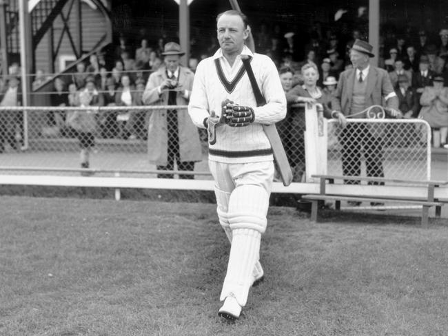 Don Bradman Physical Appearance 